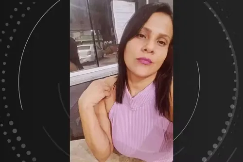 
				Câmera de segurança flagra momento em que ex mata mulher a tiros
			
			