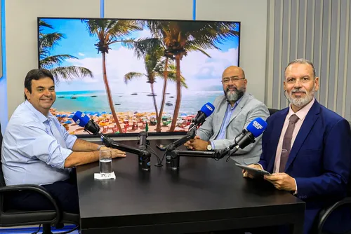 
				Júnior Dâmaso promete reduzir taxa de iluminação e defende gestão com olhar humano
			
			