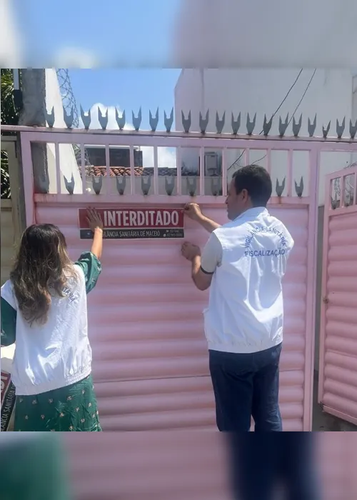 

					Clínica é interditada por descarte irregular de material hospitalar em Maceió

				