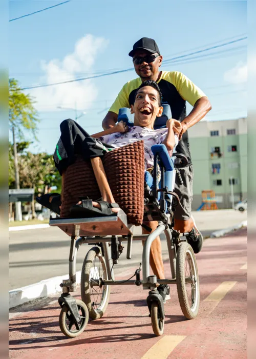 
			
				Juntos na pista: a jornada de um pai corredor com o filho cadeirante
			
			