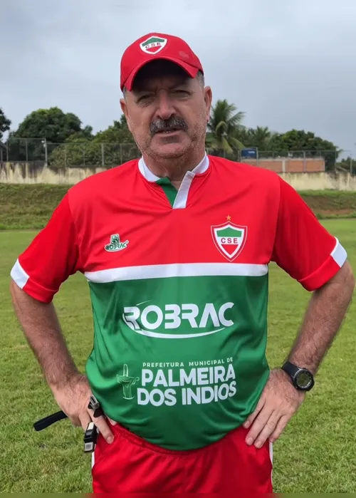 
				Leandro Campos dá crédito aos jogadores do CSE: "Muito satisfeito com a resposta em campo"
			
			