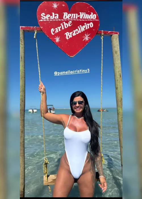 Musa do conteúdo adulto, Pamella Cristiny curte praias de Maceió e Maragogi