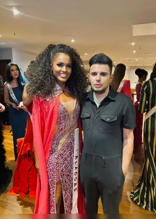 
			
				Representando Alagoas, Laila Vieira conquista a terceira colocação no Miss Grand Brasil
			
			