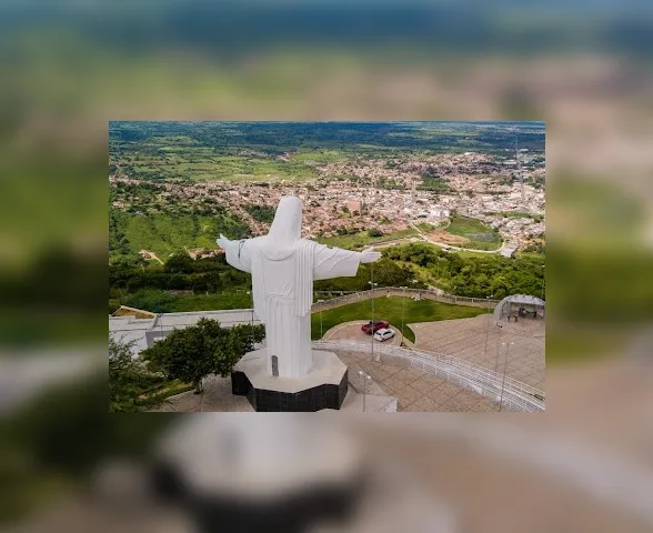 Polícia é acionada após jovem ser vista com rapaz e desaparecer em festa no Agreste