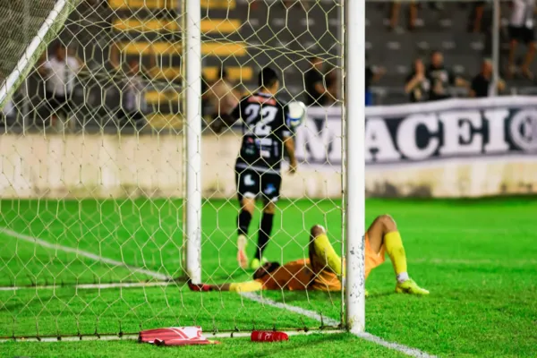 
				
					ASA vence o Sergipe e conquista classificao heroica na Srie D: 2 a 0
				
				