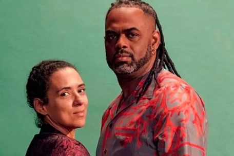Manoel Soares revela que planejava se casar durante o parto da esposa
