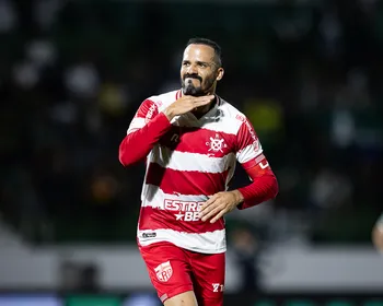 Anselmo Ramon está a um gol de ter a melhor temporada de um atacante do CRB no Século XXI