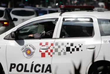 
			
				Adolescente de 14 anos morre em troca de tiros com a PM
			
			