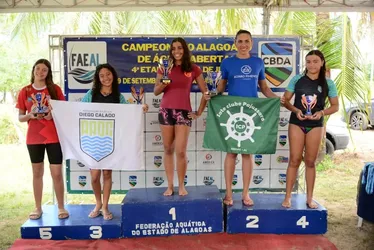 
			
				Alagoana Top 5 do JUBs vence 4ª etapa do Campeonato Alagoano de Águas Abertas
			
			