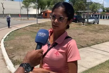 
			
				Ansiedade ou distância? Estudantes chegam horas antes da abertura dos portões
			
			