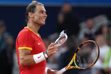 
			
				Aos 38 anos, tenista Rafael Nadal anuncia aposentadoria
			
			