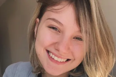 
				Após polêmica, Isabel Veloso volta a falar sobre previsão de morte
			
			