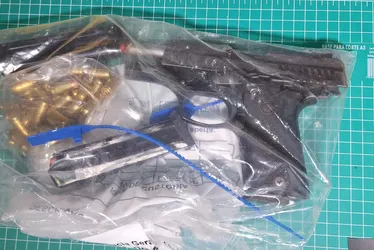 
			
				Arma apreendida com suspeito foi usada para matar adolescente de 13 anos, diz polícia
			
			