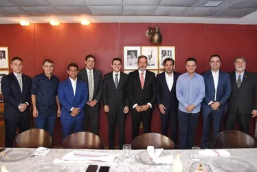 
			
				Arthur Lira "une" a política de Alagoas em Brasília para escolha de sucesso
			
			