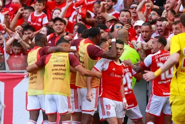
			
				Borré brilha e garante a vitória para o Internacional em seu primeiro Gre-Nal
			
			