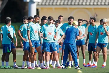 
			
				Brasil afunda-se frente ao Paraguai e complica caminho até ao Mundial de 2026
			
			