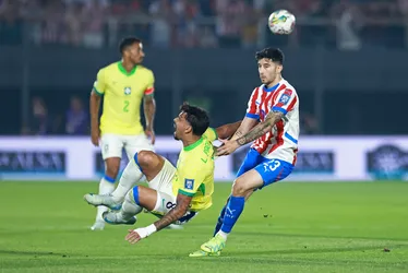 
			
				Brasil é derrotado pelo Paraguai nas Eliminatórias e aumenta crise
			
			