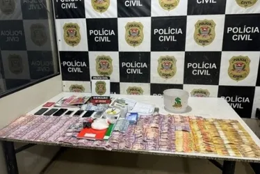 
			
				CEOs do tráfico de drogas são alvos de operação policial
			
			