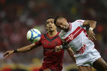 
			
				CRB perde para o Sport, na Arena de Pernambuco, e desce uma posição na tabela
			
			