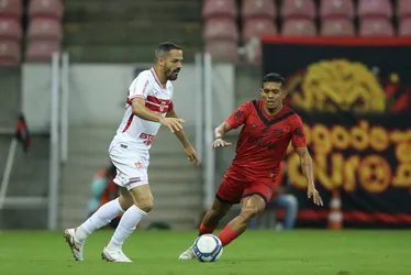 
			
				Apesar de derrota, CRB tem quase 53% de chance permanecer na Série B
			
			