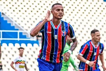 
			
				CSA fecha com o volante Vander para 2025
			
			