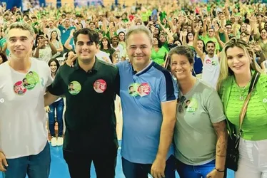 
			
				Camelo muda estratégia e Sílvio Filho pode liderar votos na Federação em Maceió
			
			