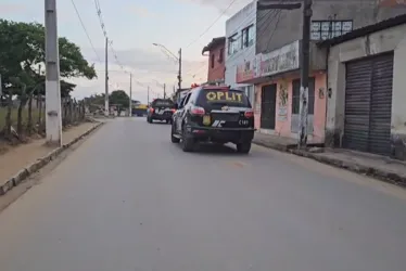 
			
				Casal é preso por matar e carbonizar corpo de homossexual
			
			