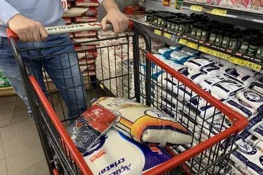 
			
				Cestas básicas em Maceió podem variar de R$ 82,05 a R$ 171,23, aponta Procon
			
			