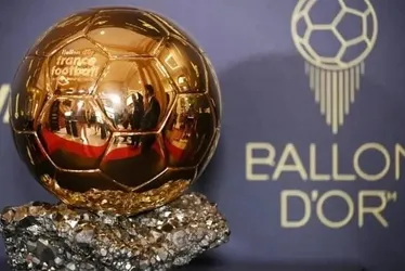 
			
				Como é feita e quanto vale a Bola de Ouro? Veja!
			
			