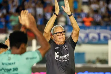 
				Contratado pelo CRB, Hélio dos Anjos deixou Paysandu após jejum de nove jogos sem vencer
			
			