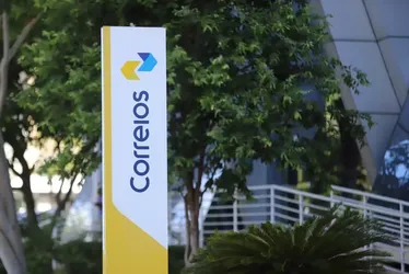 
			
				Correios abrem 3.468 vagas, com salários iniciais de até R$ 6,8 mil
			
			