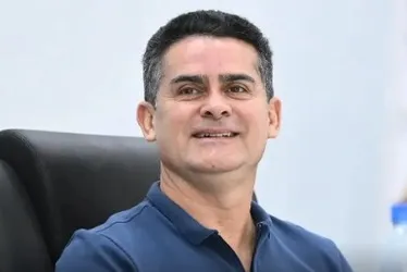 
			
				David Almeida é reeleito em Manaus
			
			