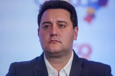
			
				Deolane: empresário alvo da polícia doou para governador do Paraná
			
			