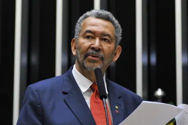 
			
				Dirigentes do PT em Alagoas fazem autocrítica e defendem mudança de rota
			
			