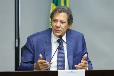 
			
				Dois mil sites irregulares de bets serão tirados do ar, afirma Haddad
			
			