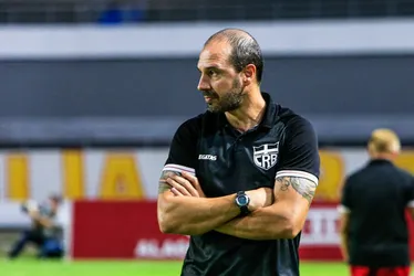 
				Dos 5 técnicos do Guarani em 2024, quatro tiveram passagens frustrantes no CRB
			
			