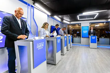
			
				Em debate, candidatos de Rio Largo focam em propostas para saúde, educação e transporte
			
			