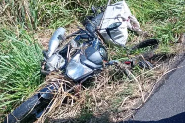 
			
				Em menos de 12h, acidentes com motociclistas matam 2 e deixam 5 feridos no interior de AL
			
			