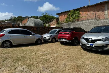 
			
				Entenda como atuava o grupo criminoso que trocava cartões das vítimas em golpe
			
			