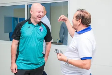 
			
				Ex-CSA, técnico Rogério Corrêa expõe bastidores e fala sobre demissão: "Armado"
			
			