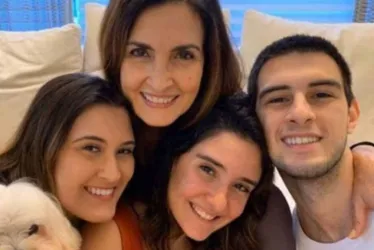 
			
				Fátima Bernardes diz que teve crise em despedida dos filhos com Bonner
			
			
