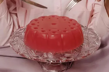 
			
				Gelatina light com iogurte natural: entenda se receita tem benefícios
			
			