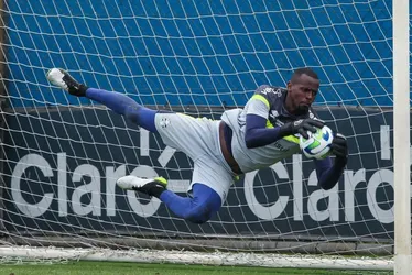 
			
				Goleiro do Grêmio é indiciado pela Polícia Civil por ato no Gre-Nal
			
			