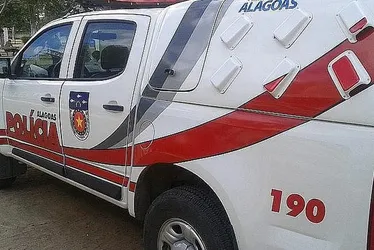 
			
				Tumulto familiar termina em prisão após homem xingar e atacar PMs
			
			