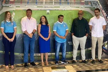 
			
				Ídolo do CSA, Jacozinho entra no Hall da Fama do Estádio Rei Pelé
			
			