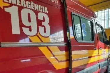 
			
				Jovem morre após ser arrastada por caminhão
			
			
