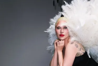 
			
				Lady Gaga compartilha letra de nova música nas redes sociais
			
			