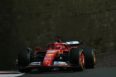 
			
				Leclerc lidera segundo treino livre do GP do Azerbaijão
			
			