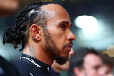 
			
				Lewis Hamilton revela luta contra depressão desde os 13 anos
			
			