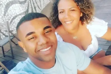 
			
				Mani Reggo entra na Justiça para reconhecer união estável com Davi
			
			
